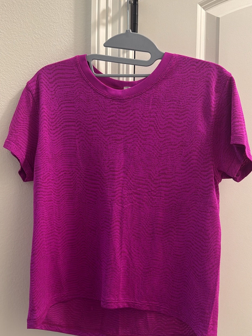 lululemon athletica Short Sleeve Tee in Vibrant Magenta